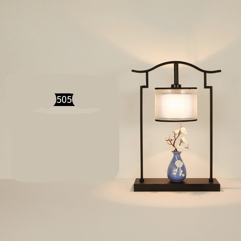 style: A505 - Home Study Bedroom Bedside Lamp Classical Hotel Creative Decoration Gift Lamp