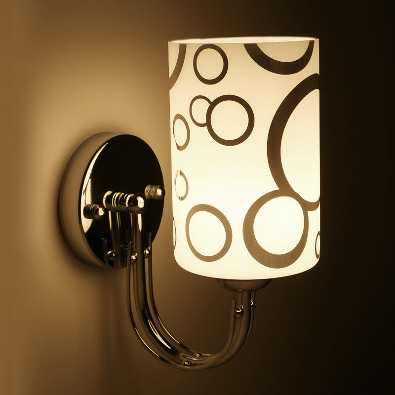Quantity: 1 - Designer Wall Light