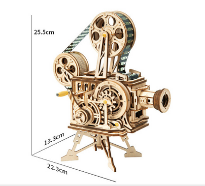 Color: Projector - Constant pendulum clock gear when mechanically assembling models